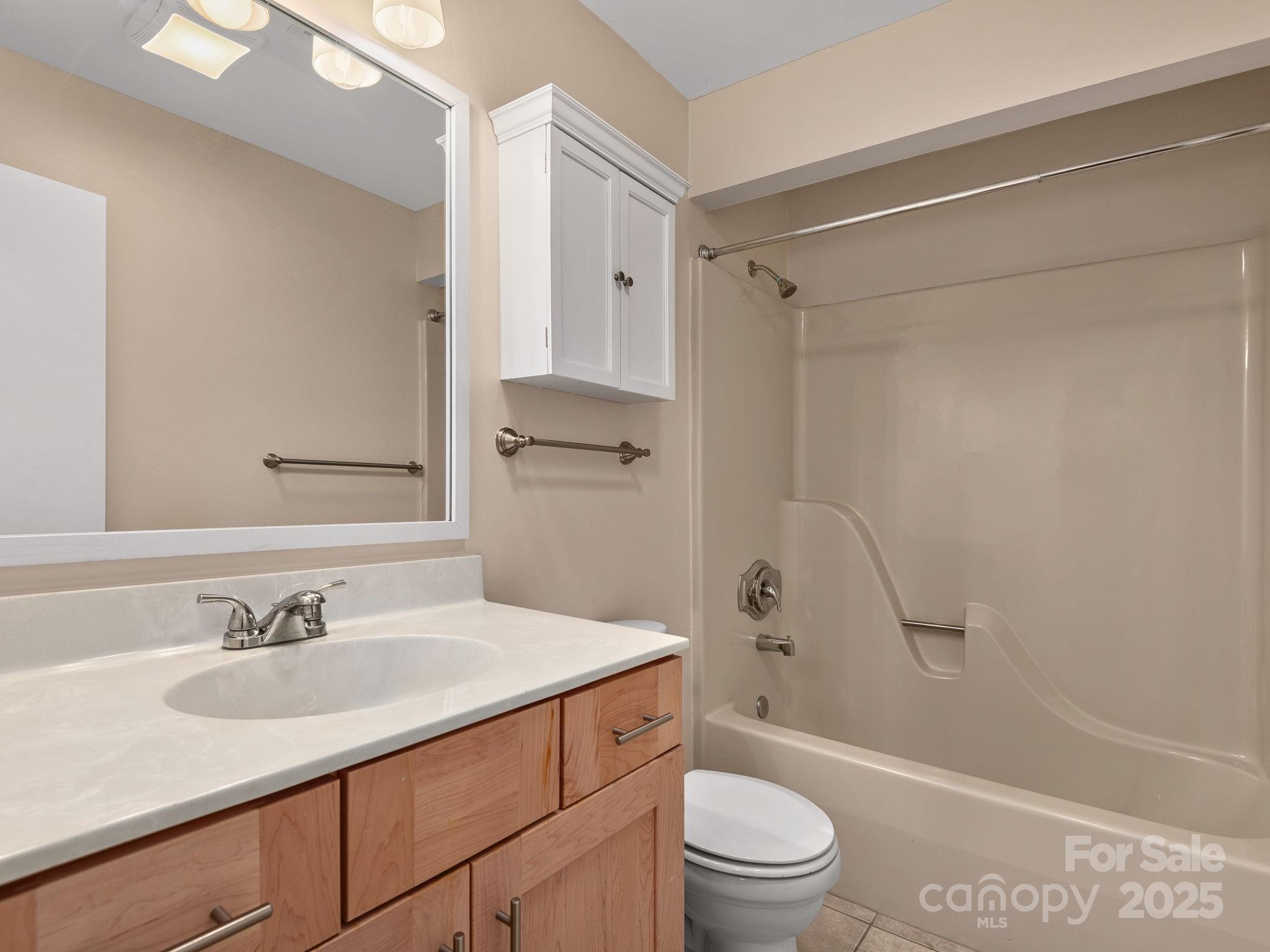 Creekside Condo at Laurel Creek - Residential