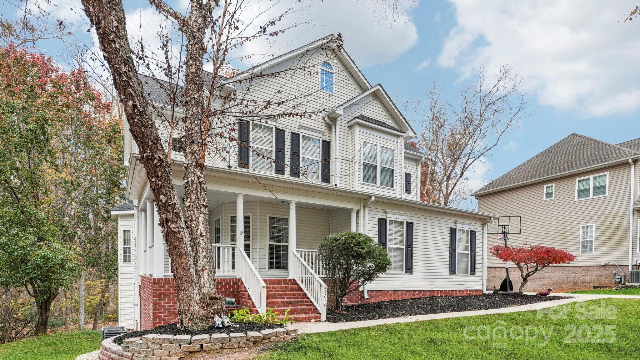 7610 Windsor Forest Place