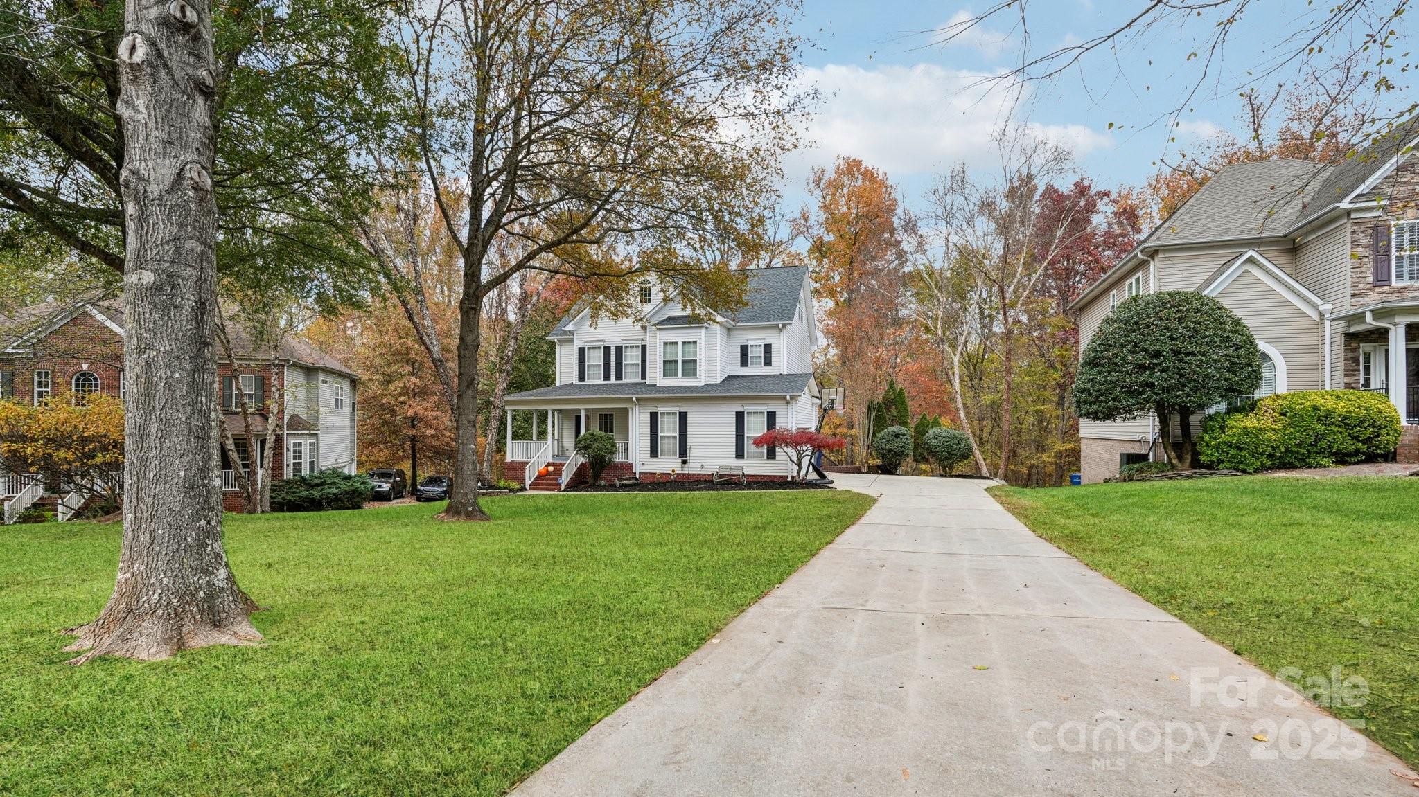 7610 Windsor Forest Place