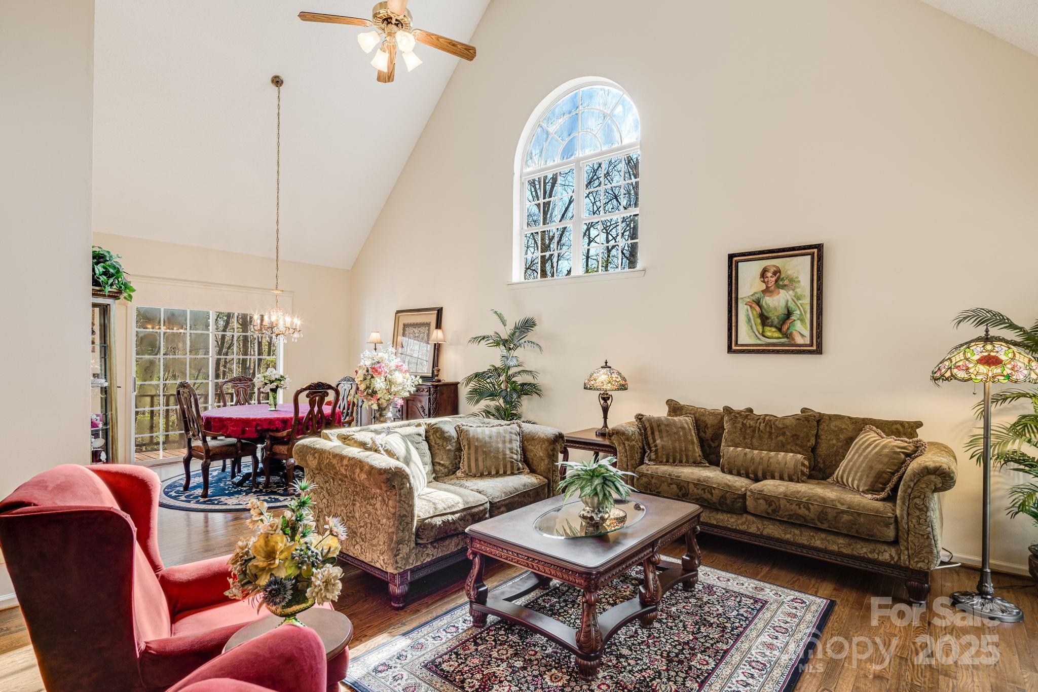 Arden, North Carolina 28704, United States, 2 Bedrooms Bedrooms, ,4 BathroomsBathrooms,Residential,Active,81497