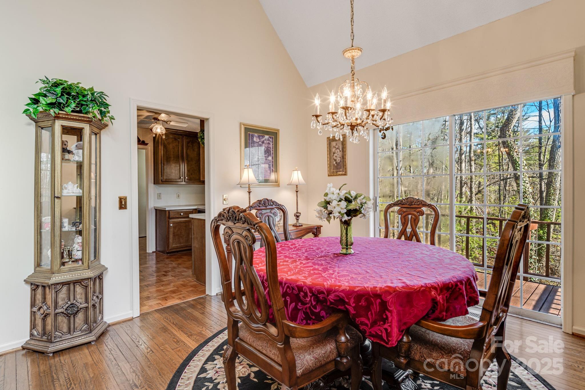 Arden, North Carolina 28704, United States, 2 Bedrooms Bedrooms, ,4 BathroomsBathrooms,Residential,Active,81497