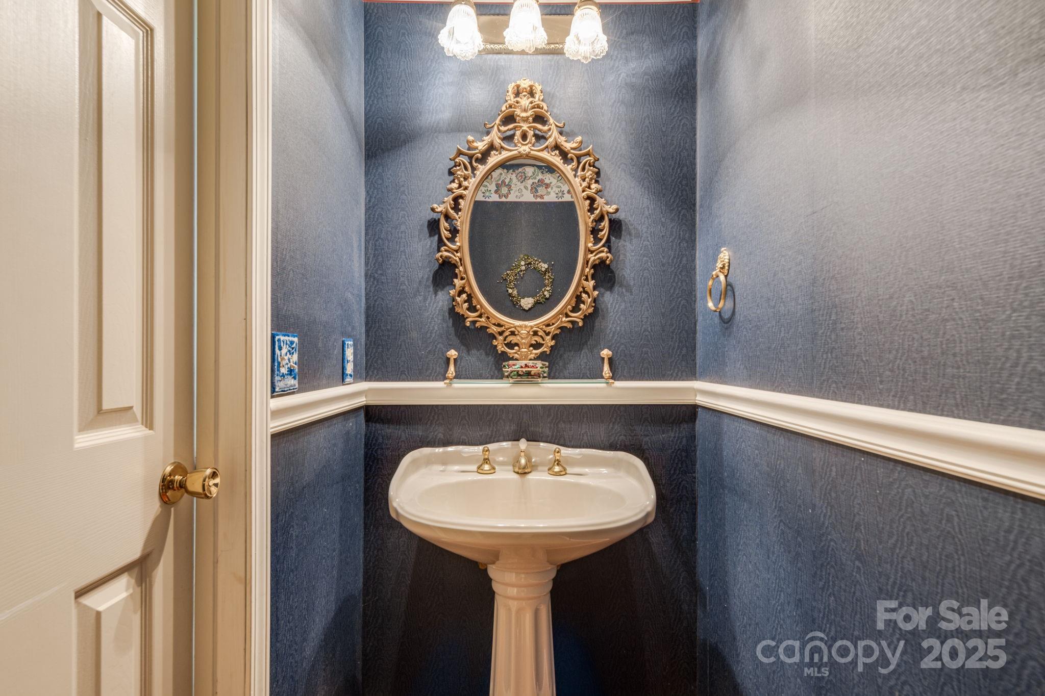 Arden, North Carolina 28704, United States, 2 Bedrooms Bedrooms, ,4 BathroomsBathrooms,Residential,Active,81497