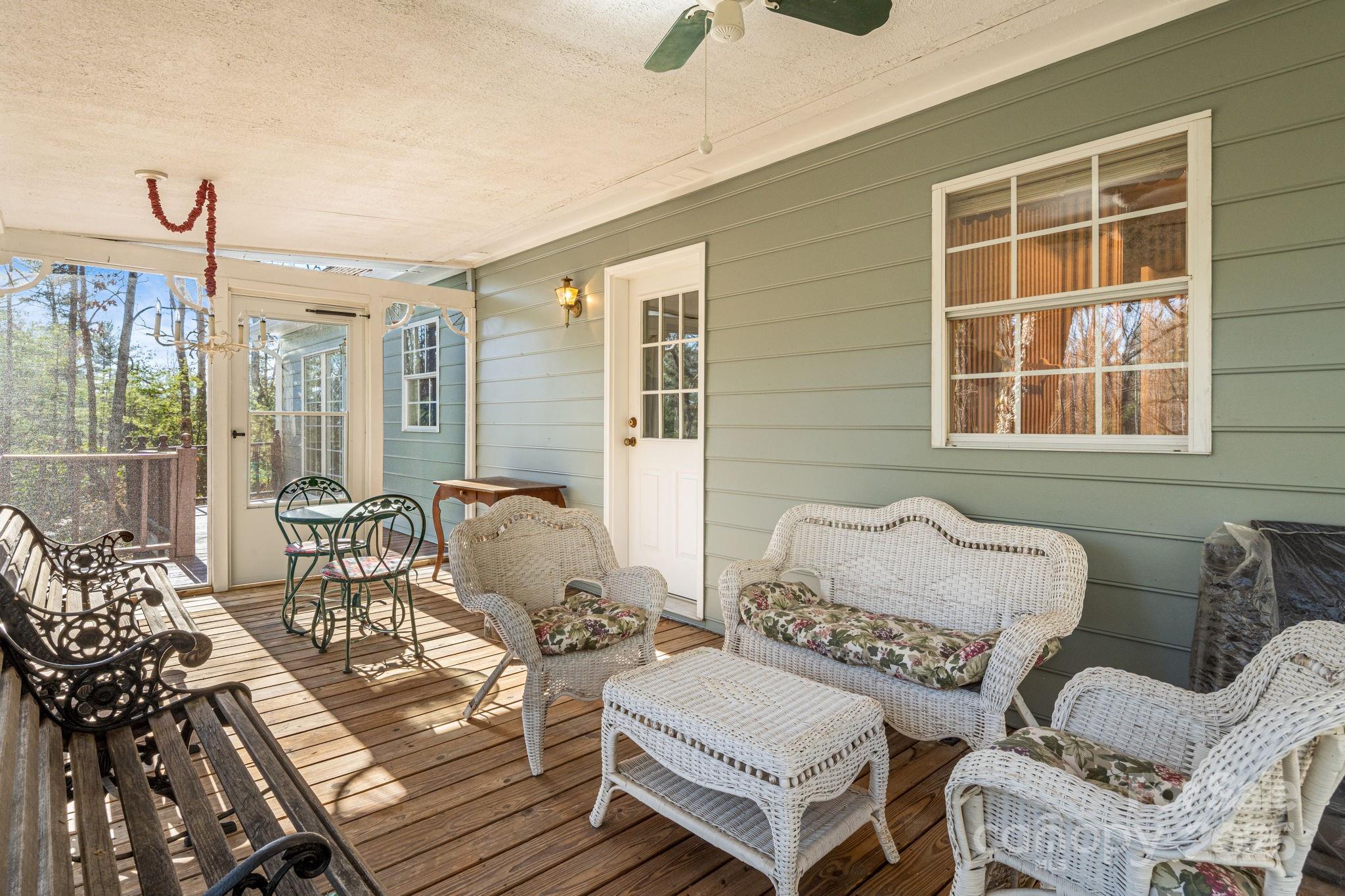 Arden, North Carolina 28704, United States, 2 Bedrooms Bedrooms, ,4 BathroomsBathrooms,Residential,Active,81497