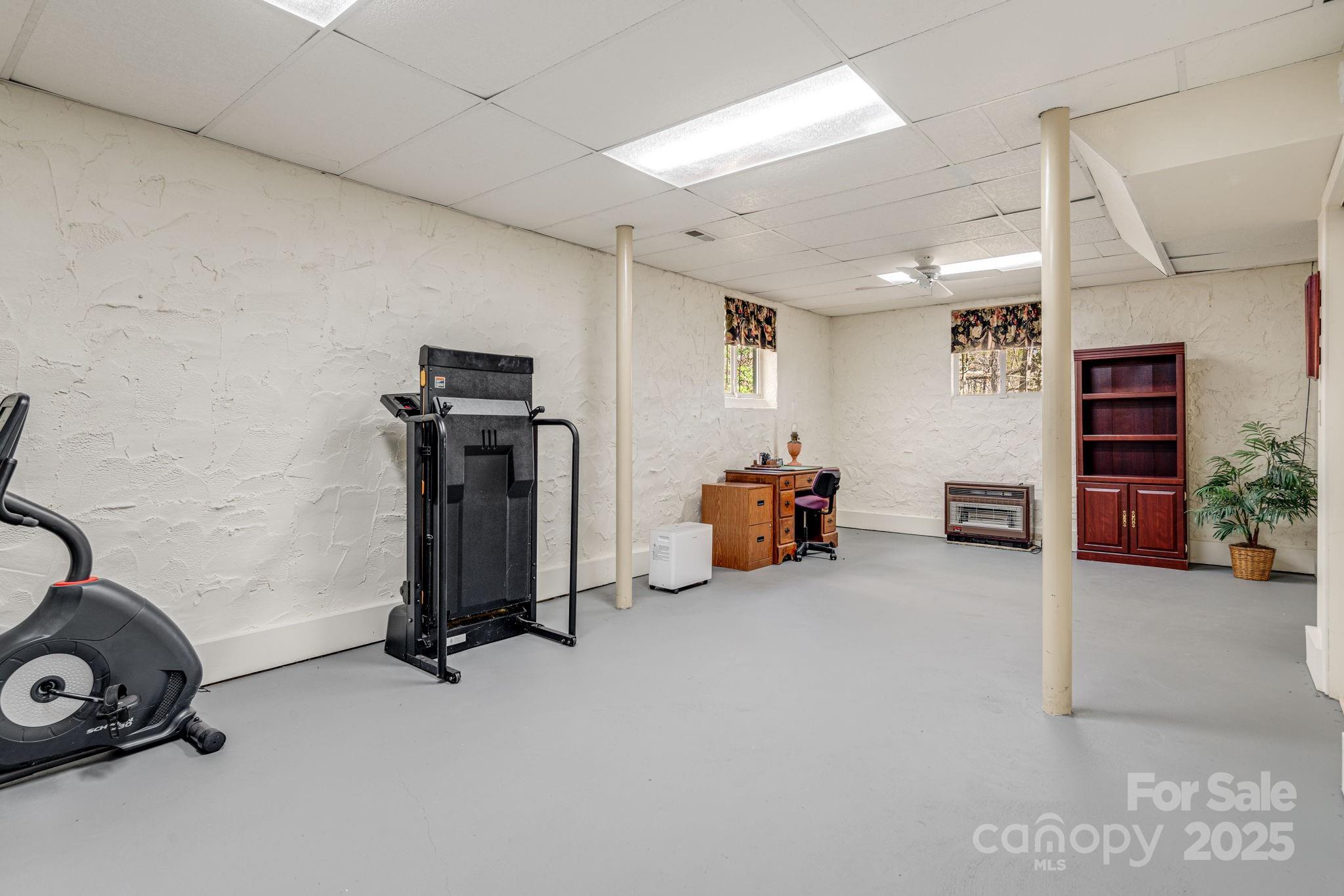 Arden, North Carolina 28704, United States, 2 Bedrooms Bedrooms, ,4 BathroomsBathrooms,Residential,Active,81497