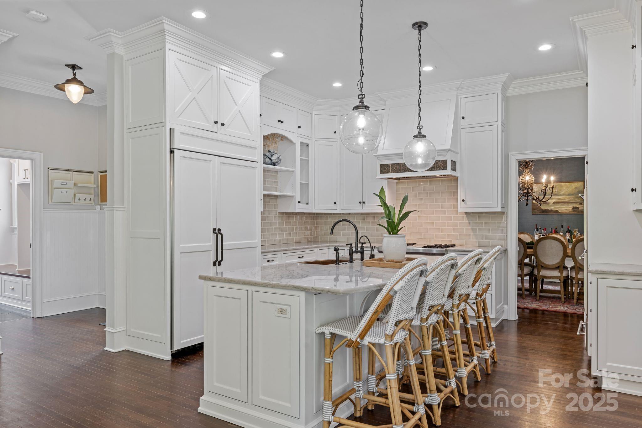 The Peninsula - Residential