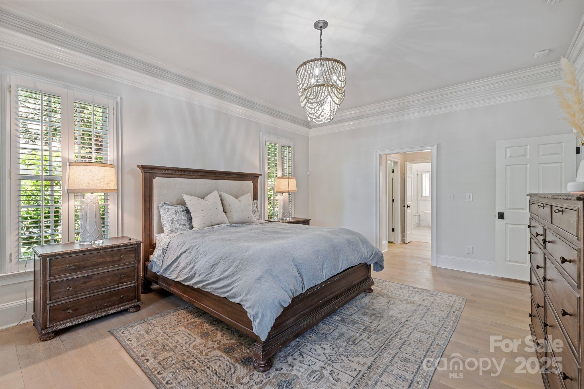 The Peninsula - Residential