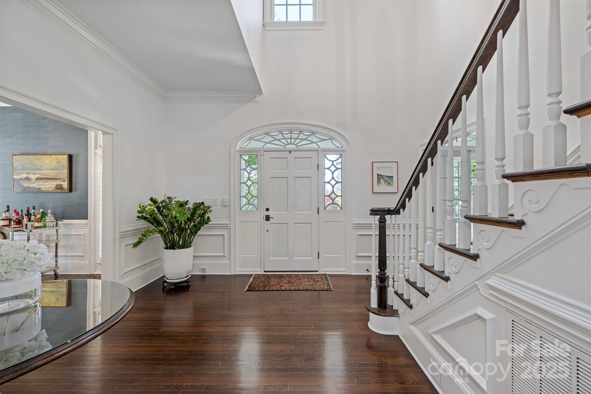 The Peninsula - Residential