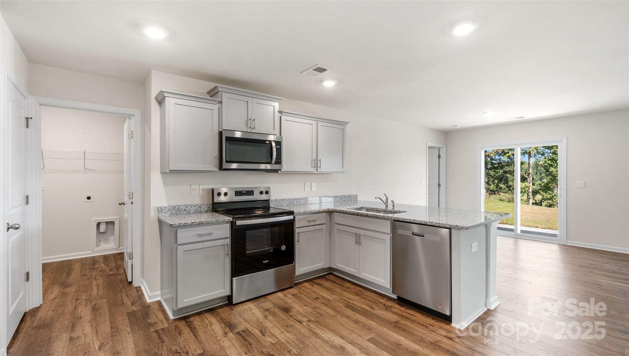 33 Callie River Court