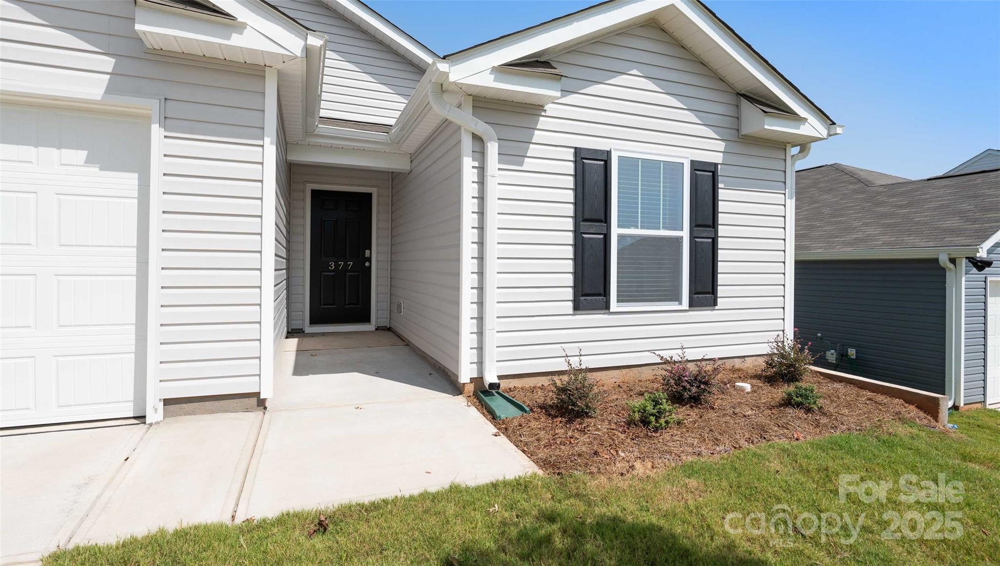 33 Callie River Court