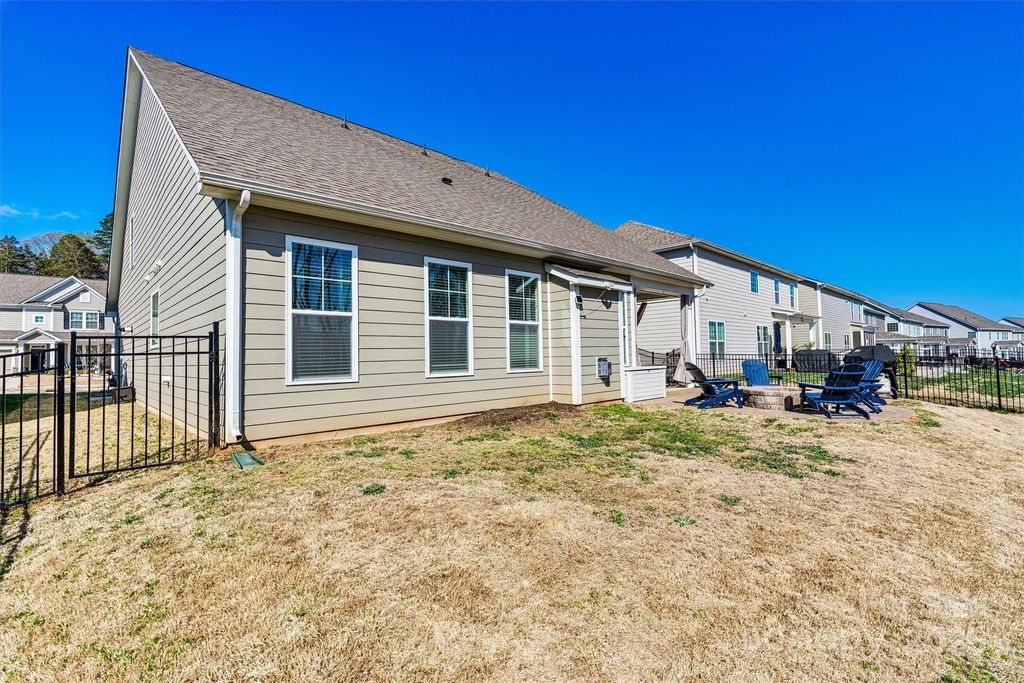 listing image 41