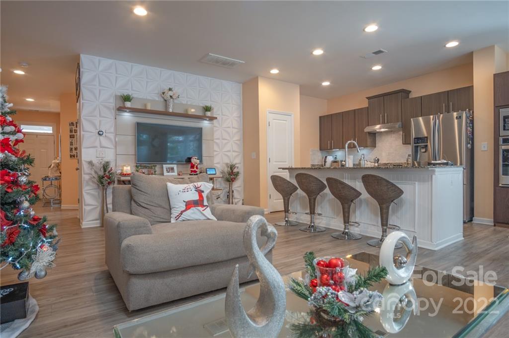 Barclay Woods Townhomes - Residential