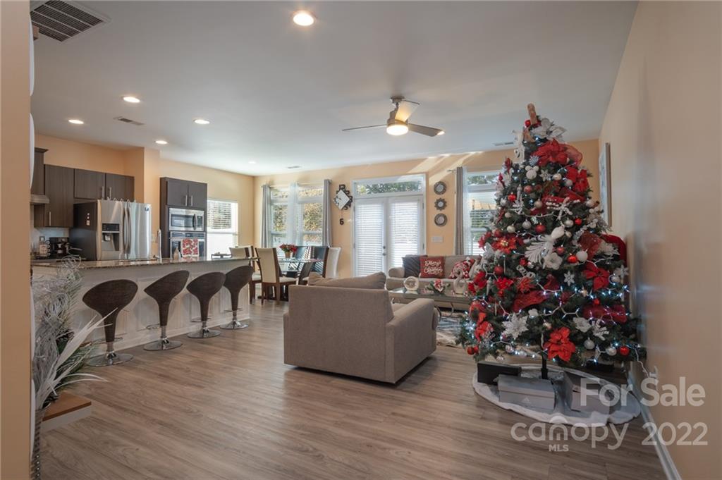 Barclay Woods Townhomes - Residential