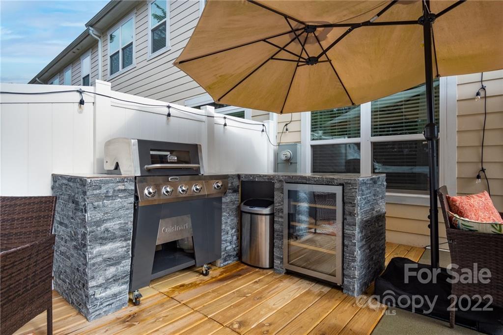 Barclay Woods Townhomes - Residential