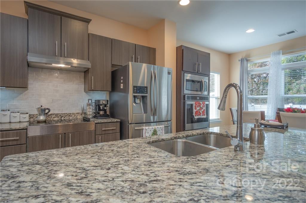 Barclay Woods Townhomes - Residential