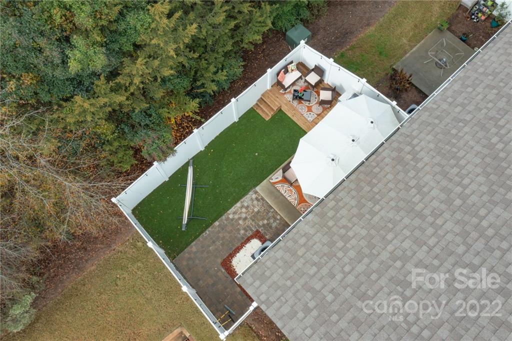 Barclay Woods Townhomes - Residential