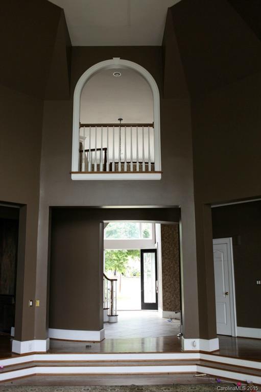 The Peninsula - Residential