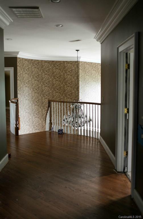 The Peninsula - Residential