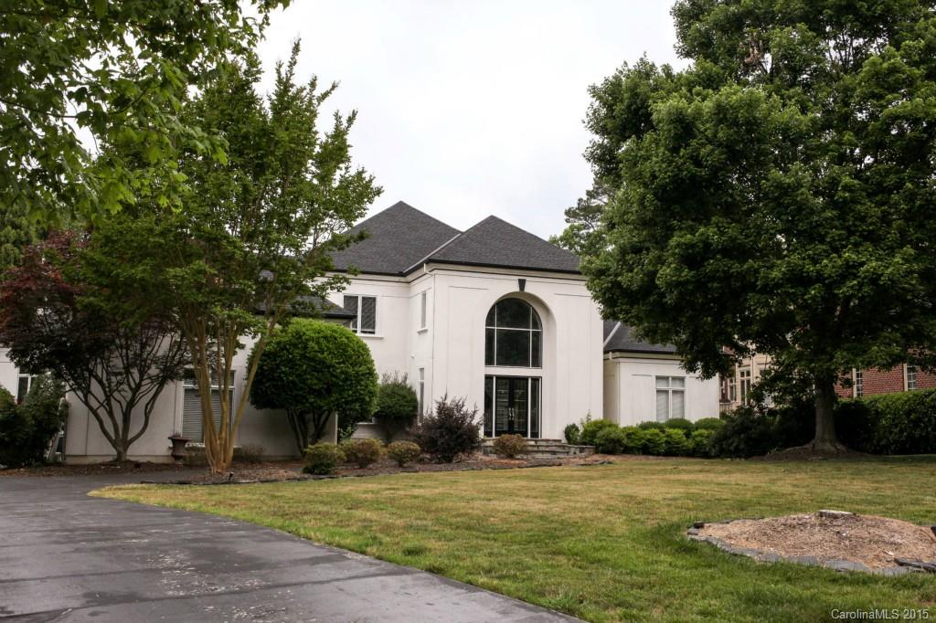 The Peninsula - Residential