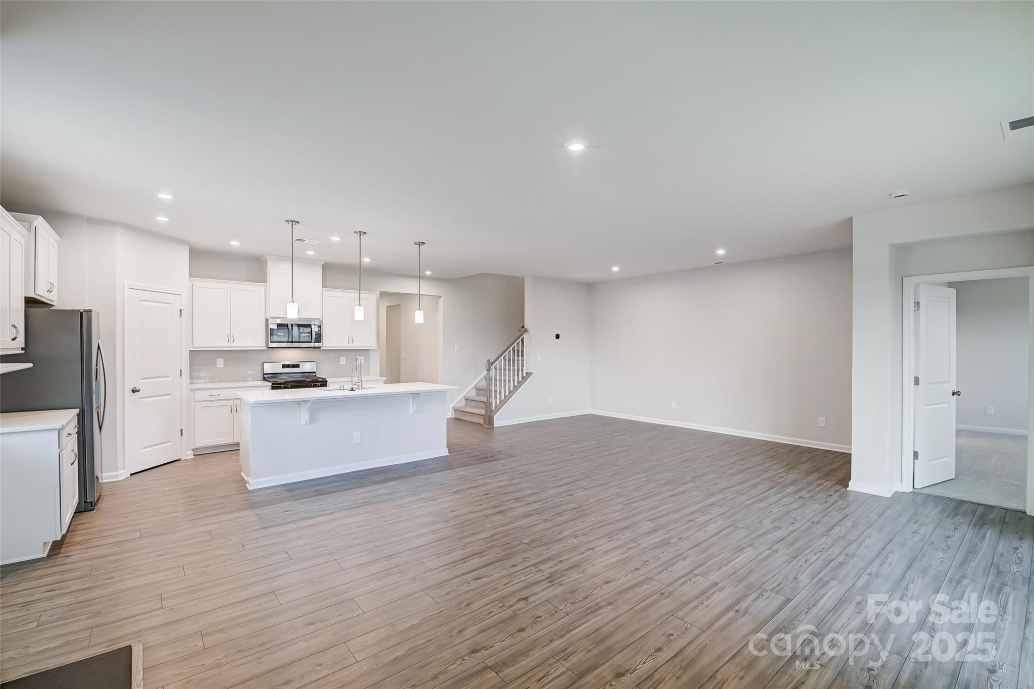 2814 Westmont Drive