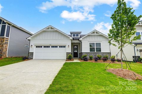 2814 Westmont Drive Gastonia NC 28052