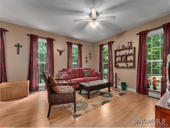 Echo Valley Acres - Residential