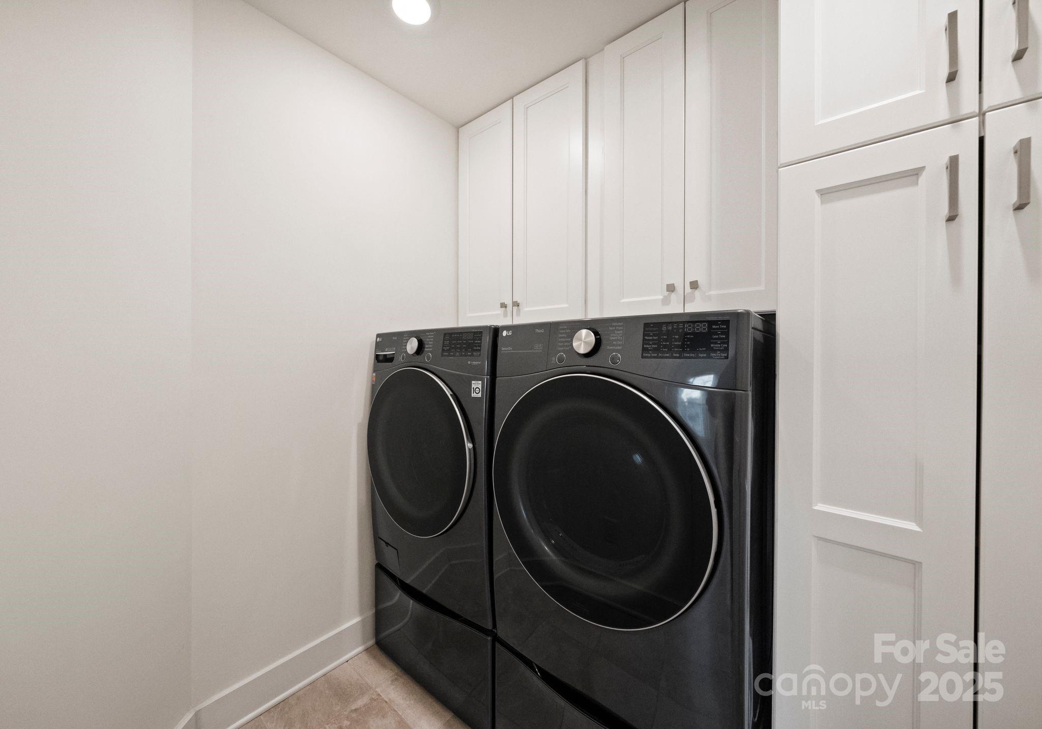 Laurel Walk - Residential