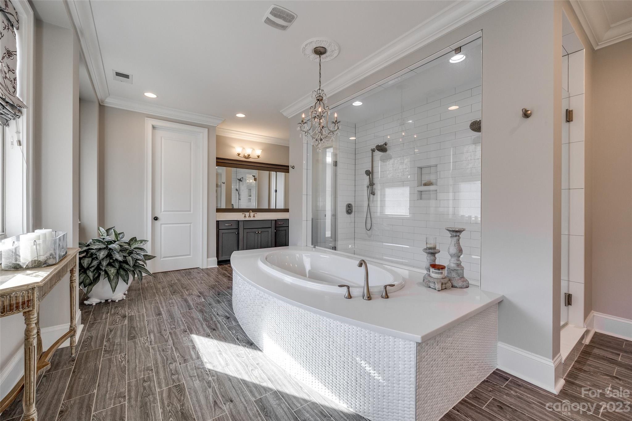 Ladera - Residential