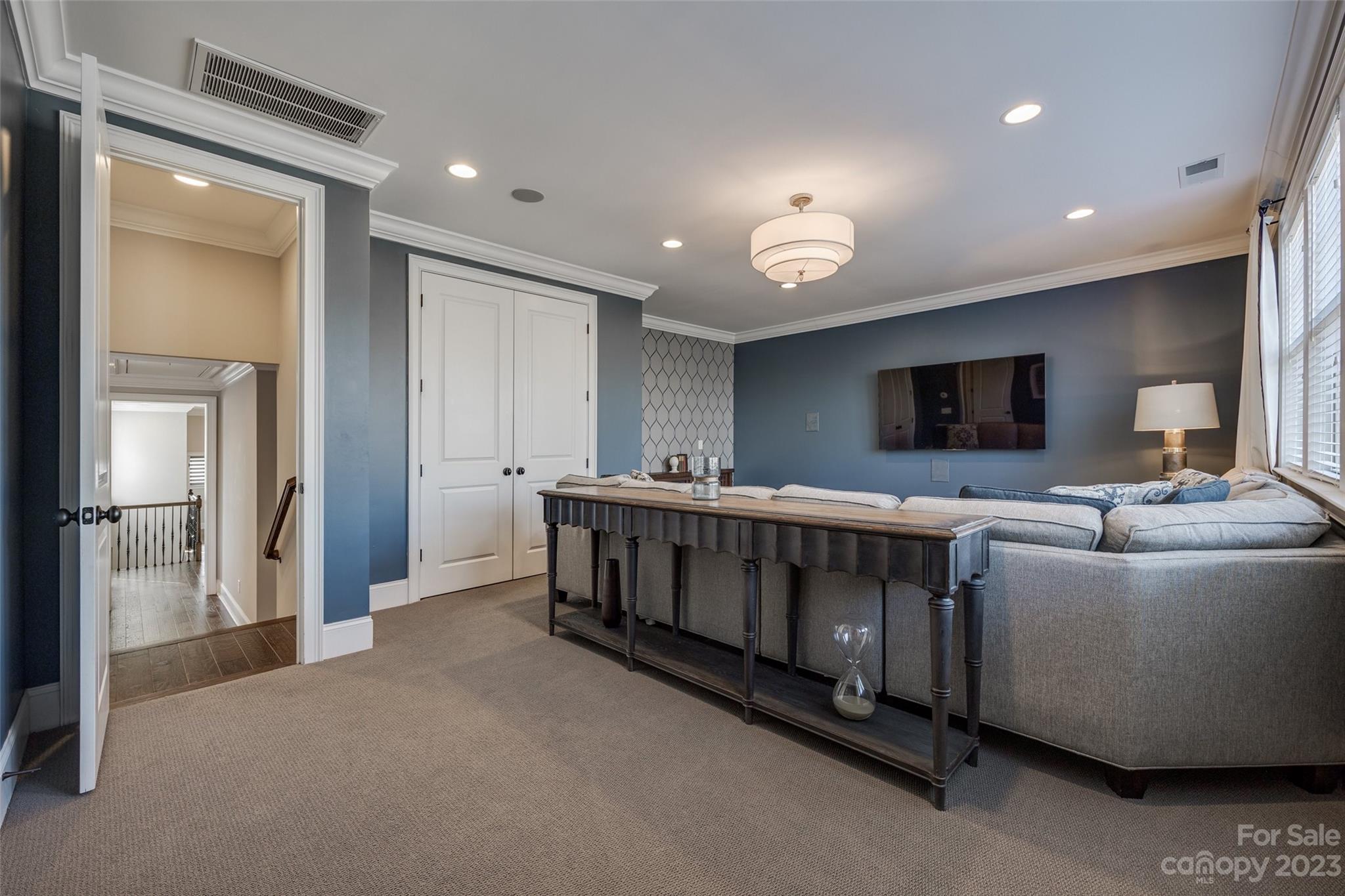 Ladera - Residential