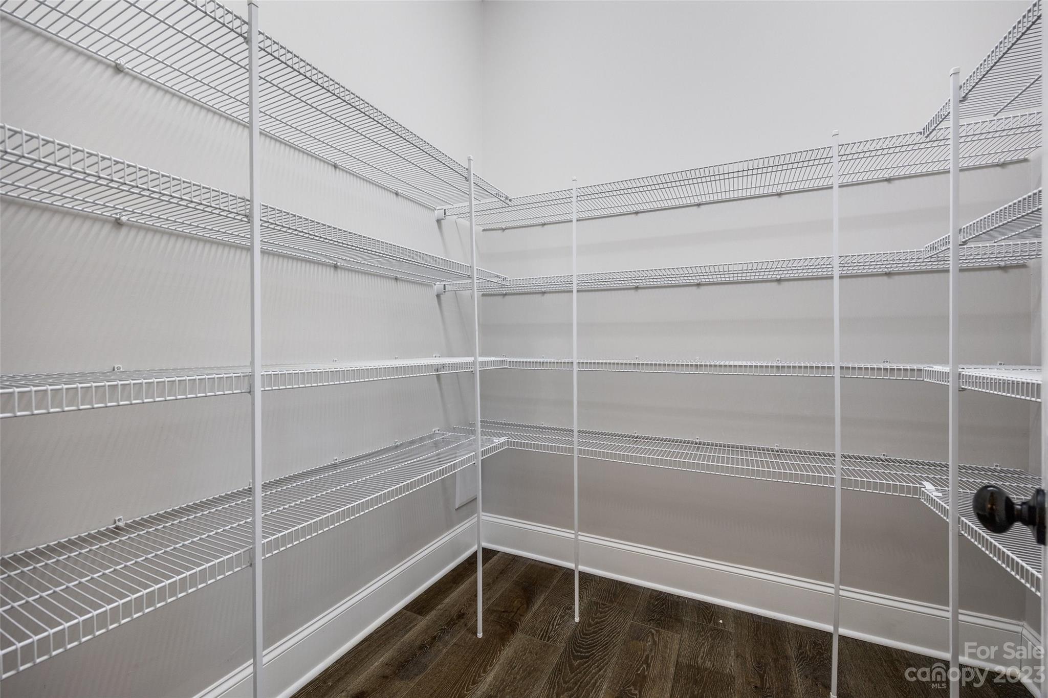 Ladera - Residential