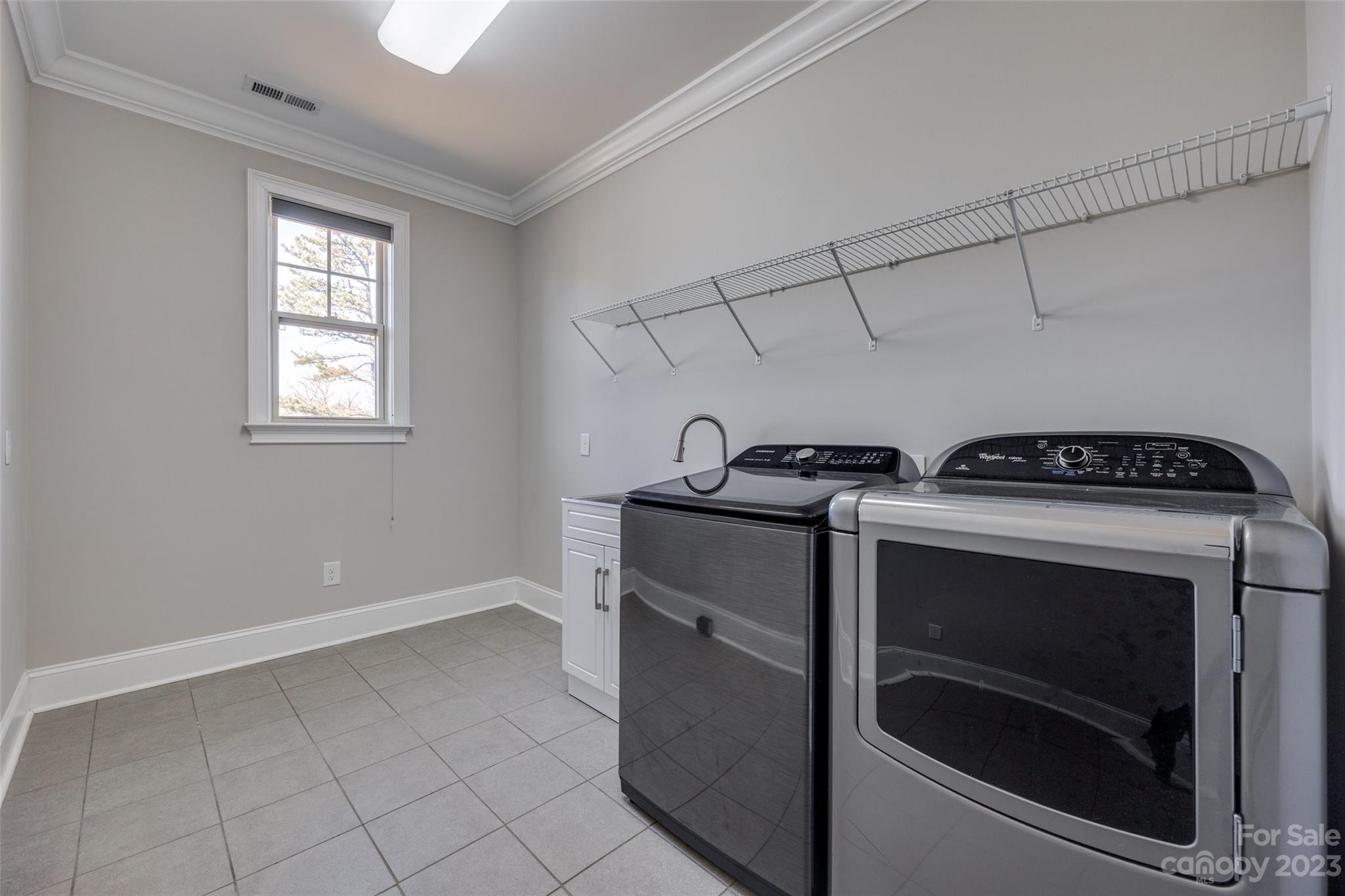 Ladera - Residential