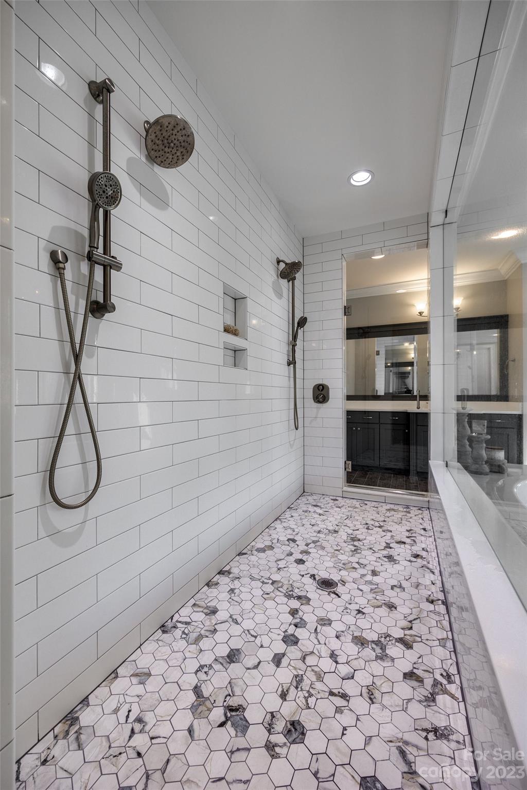 Ladera - Residential