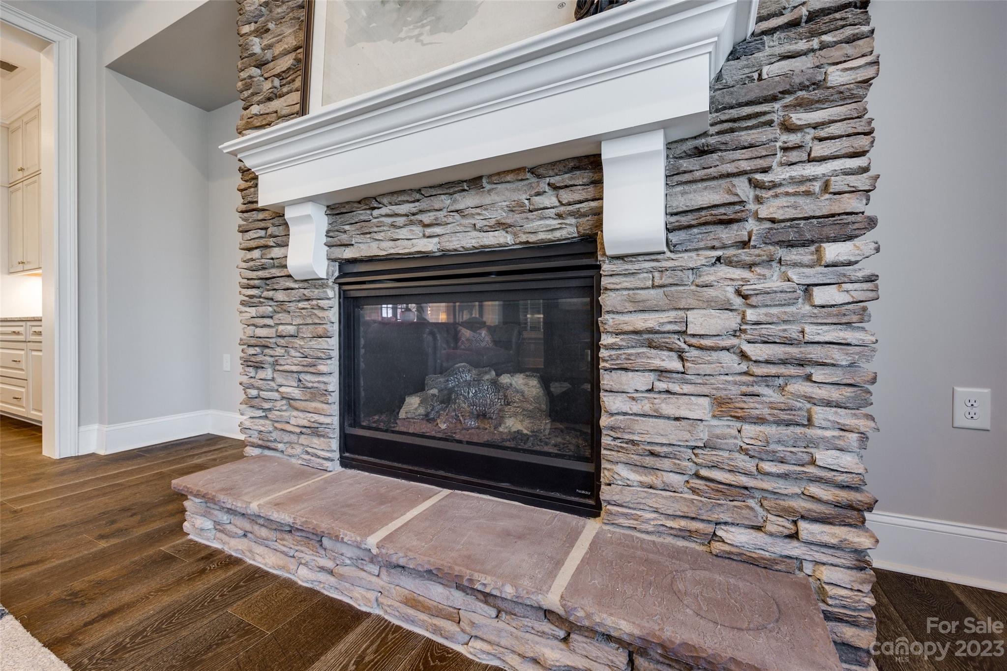 Ladera - Residential