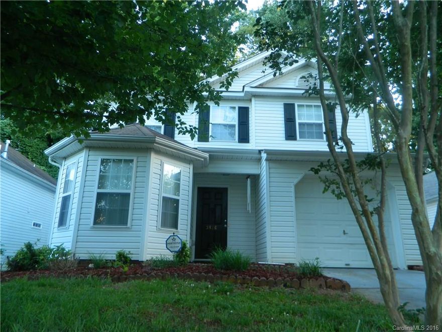 Beautiful 2 story home with a great location with short distance to Downtown, shops and restaurants. Open floor plan, Upstairs loft area, Fresh Paint, New carpet. Owner suite with spacious Walk-in closet. SS appliances in Kitchen, Fenced Back Yard. 1-year Home Warranty provided by Seller1 Ready to move in!