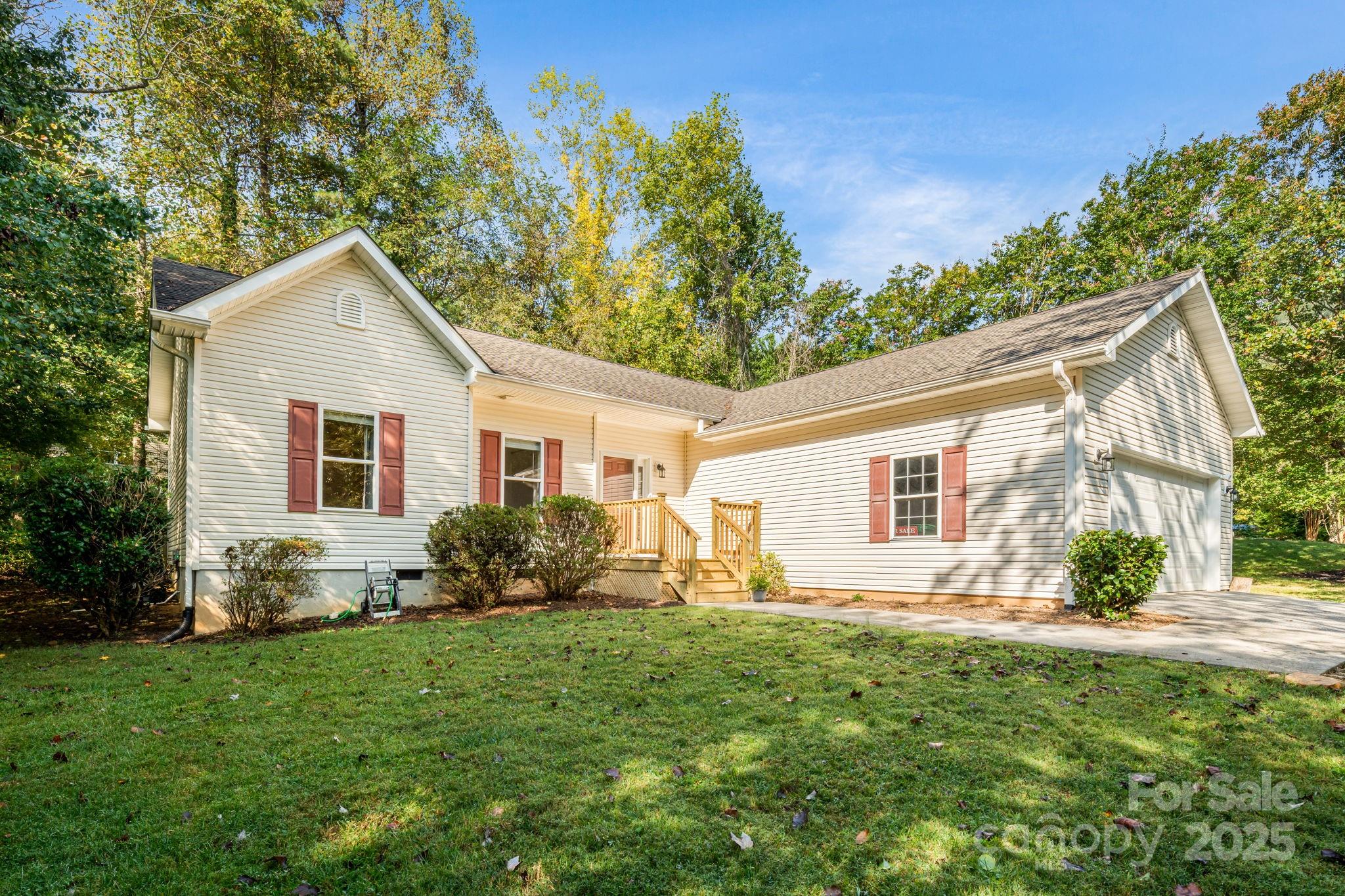 37 Poplar Creek Drive