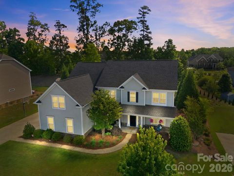 Photo of 7223 Old Valley Way, Harrisburg, NC 28075 (MLS # 4378364)