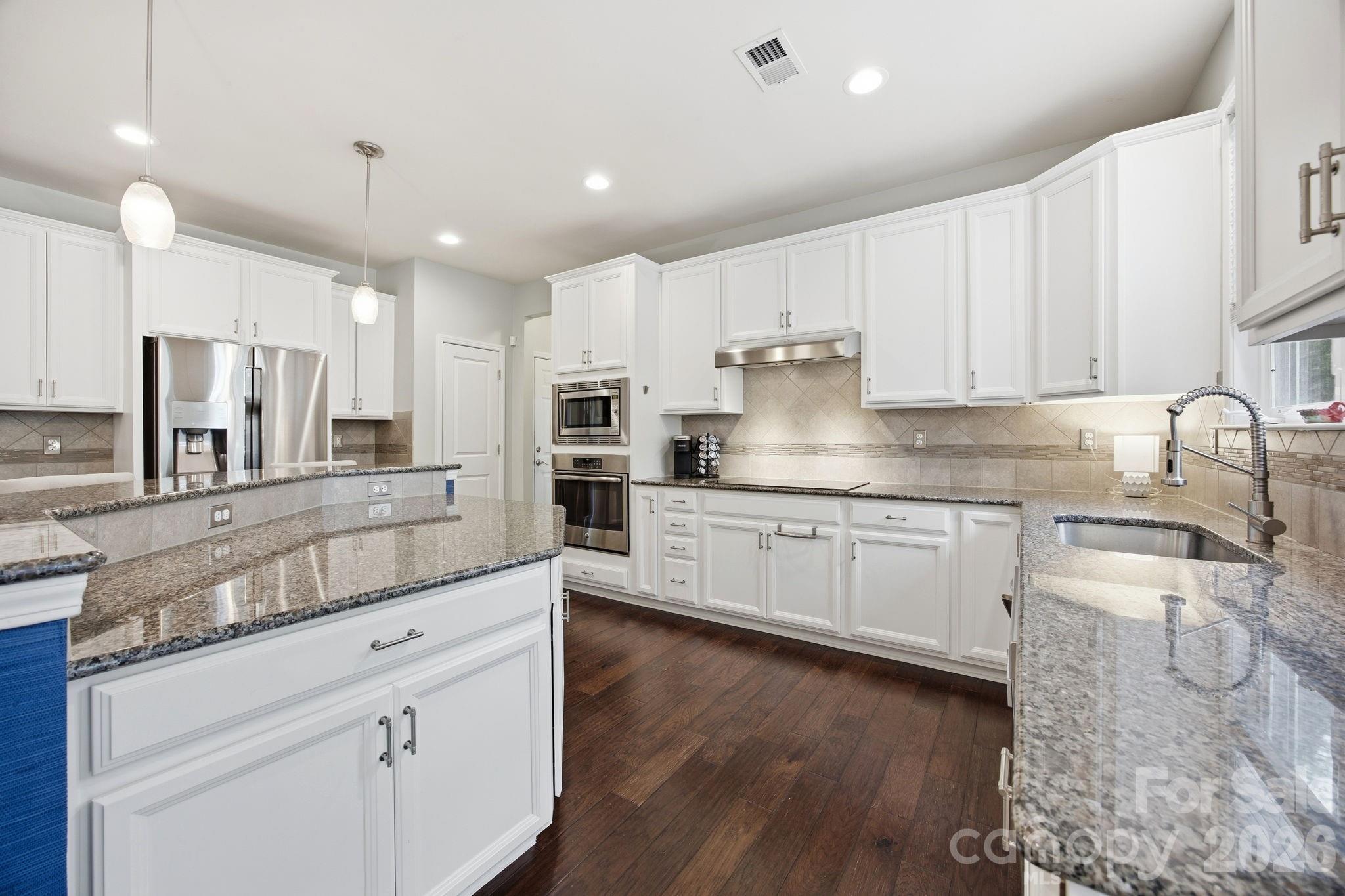 Bridge Pointe - Residential