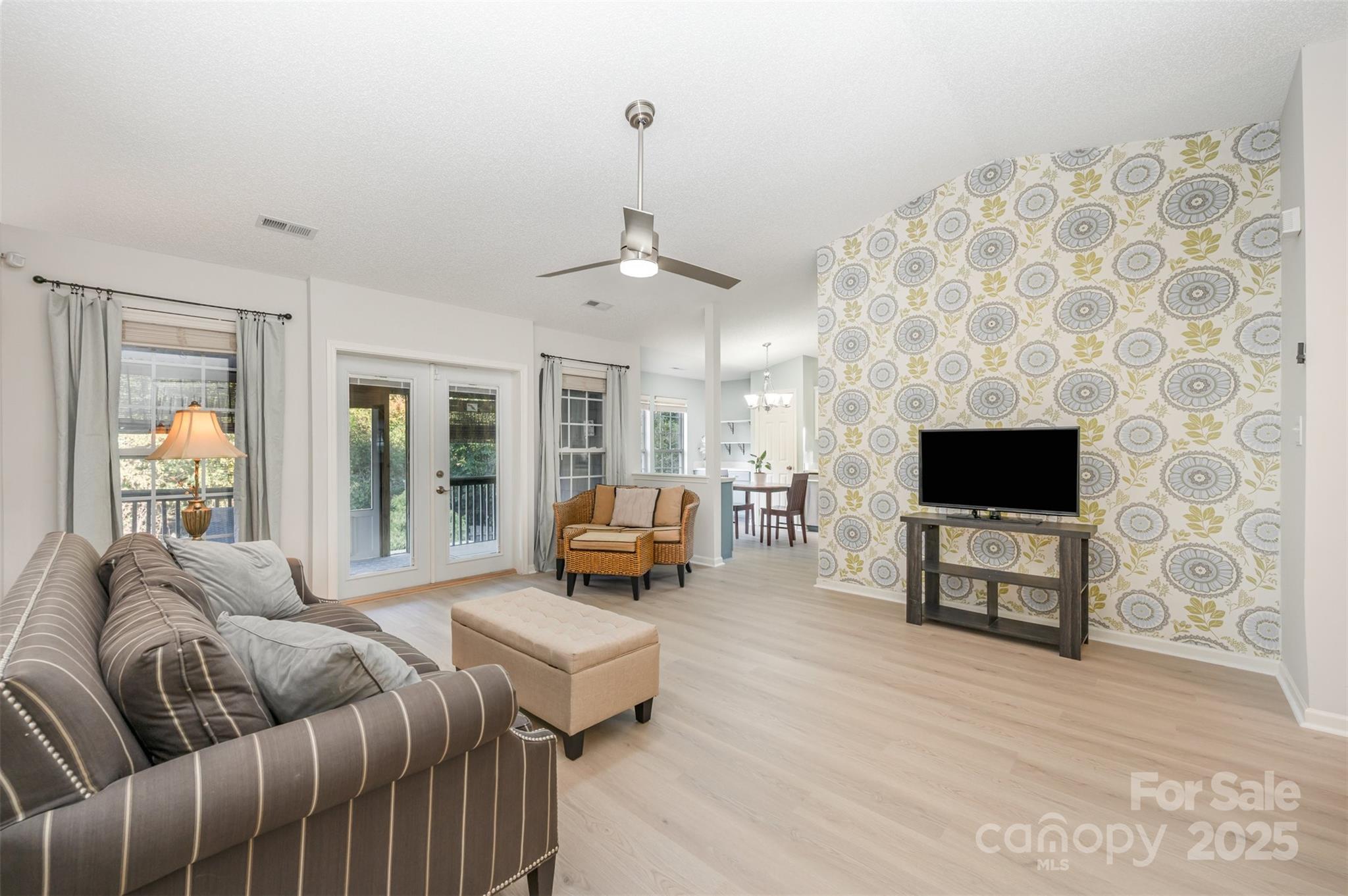 1603 Oakdale Green Drive