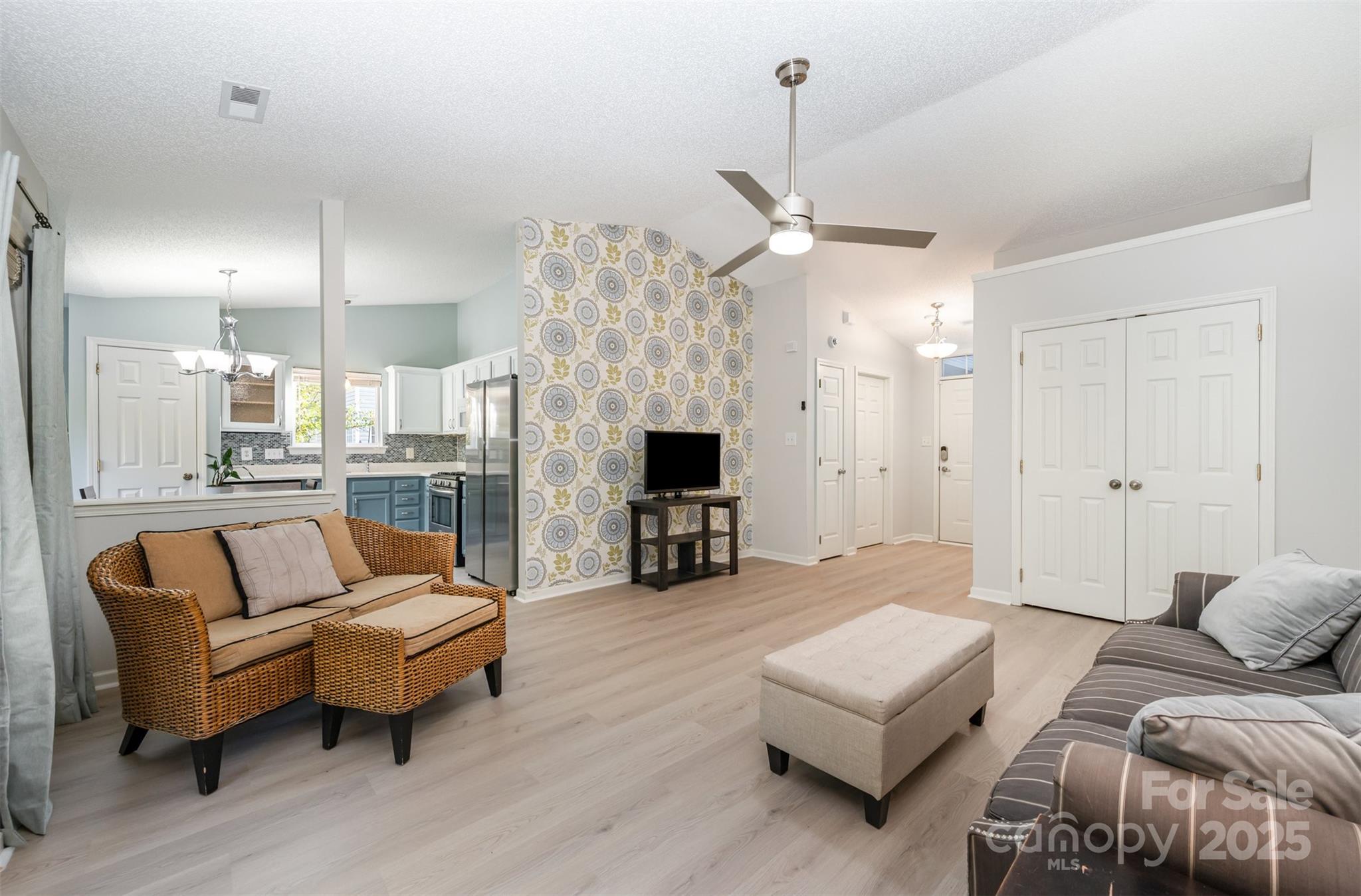 1603 Oakdale Green Drive
