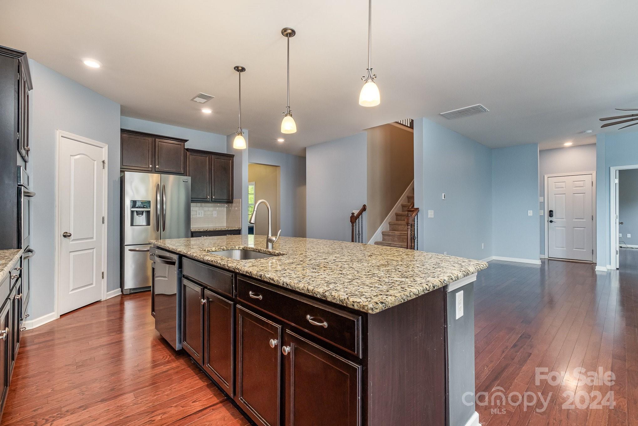 The Pinnacle at Handsmill - Residential