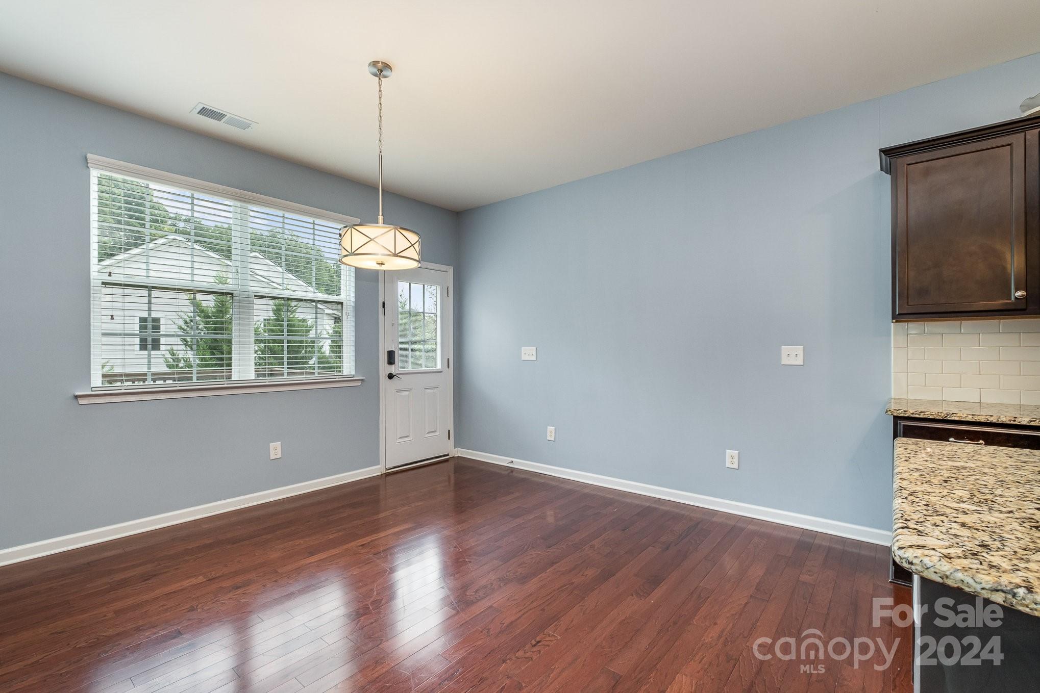 The Pinnacle at Handsmill - Residential