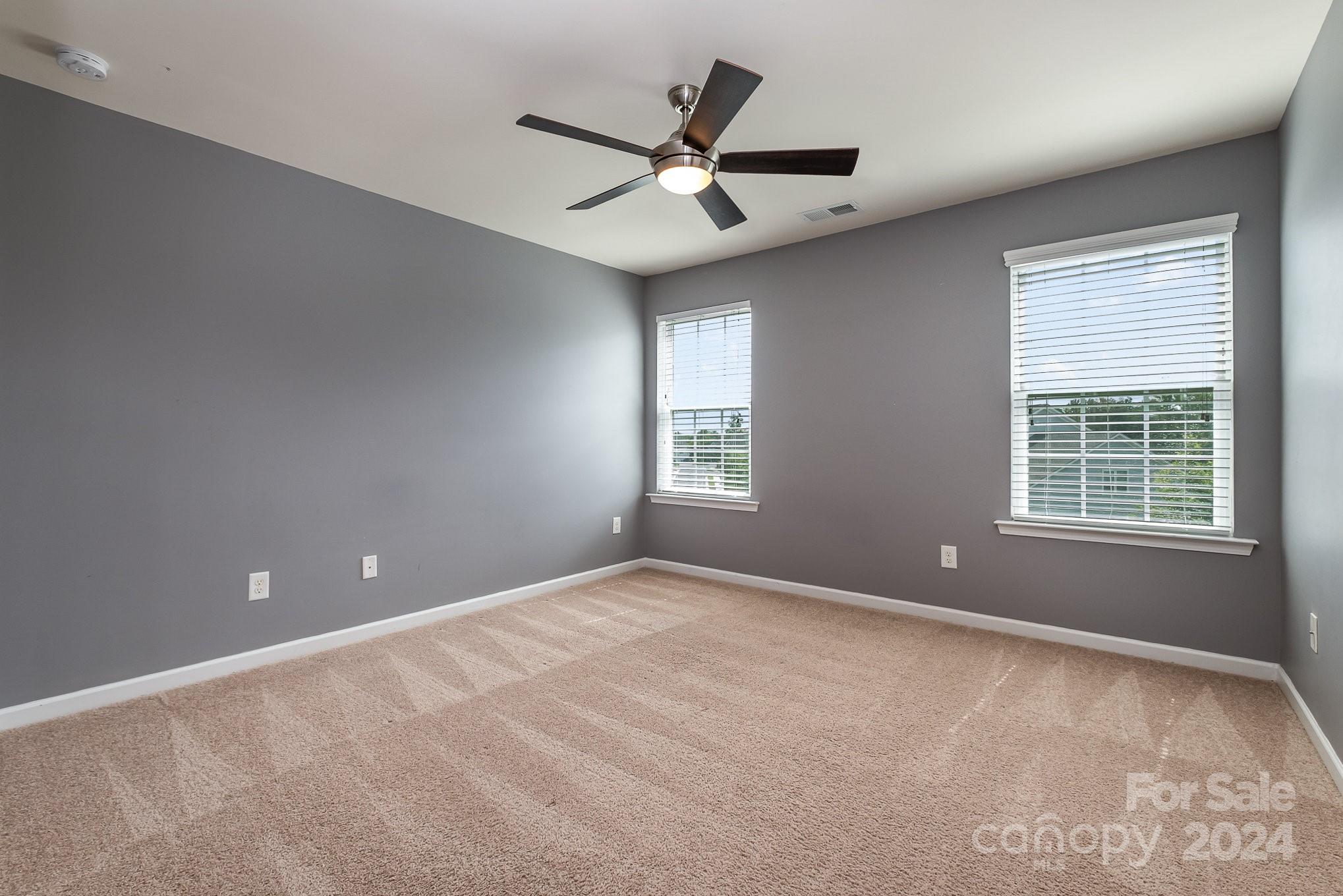 The Pinnacle at Handsmill - Residential