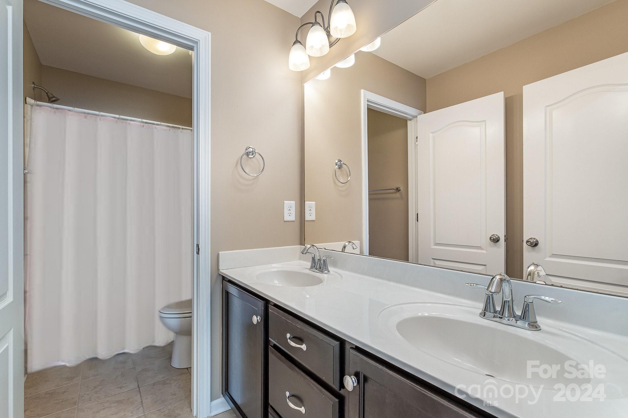 The Pinnacle at Handsmill - Residential