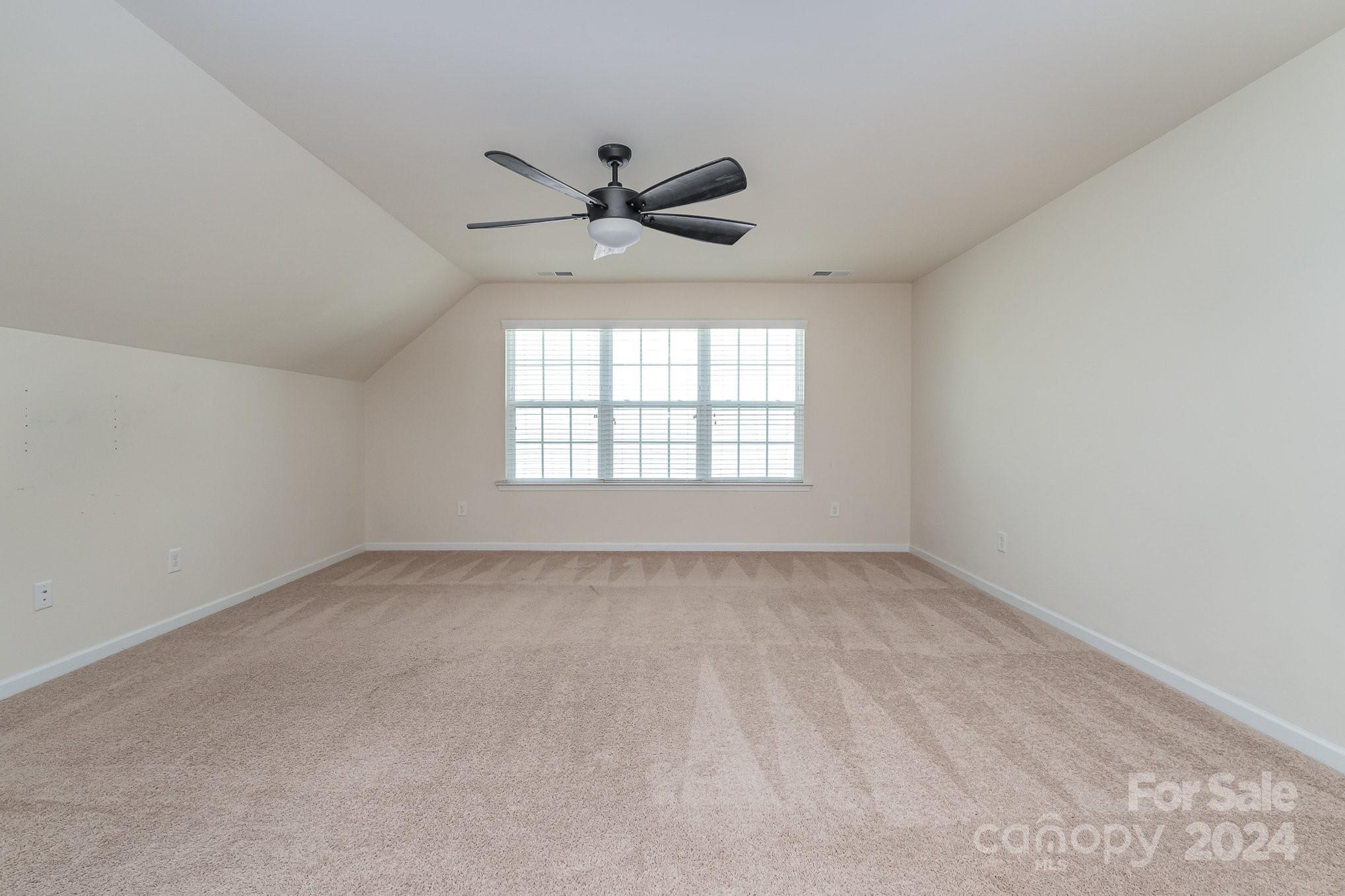 The Pinnacle at Handsmill - Residential