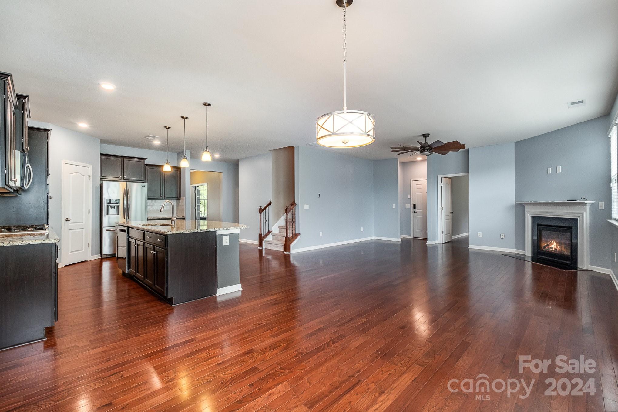 The Pinnacle at Handsmill - Residential