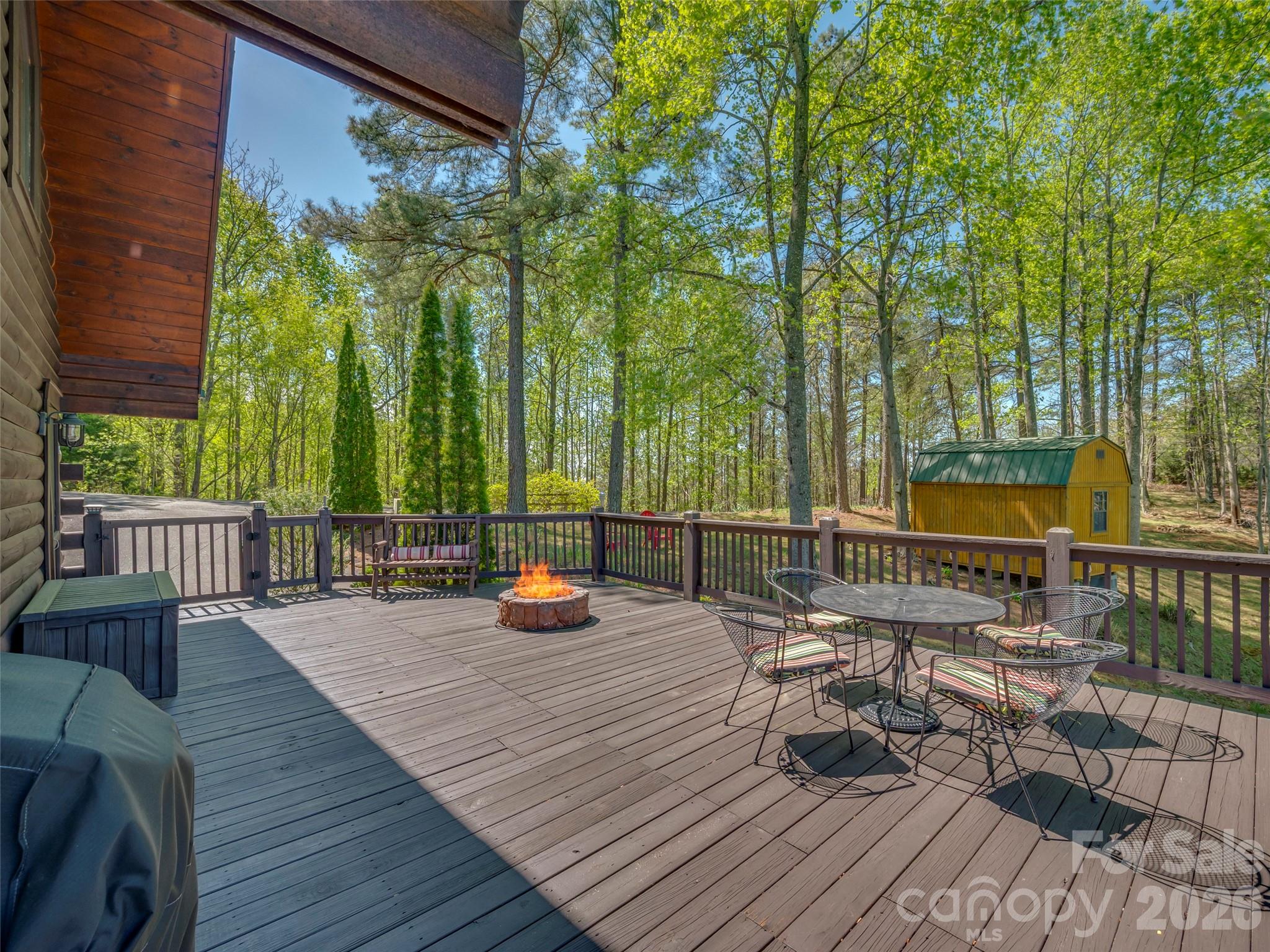 Yellowtop Mountain Estates - Residential