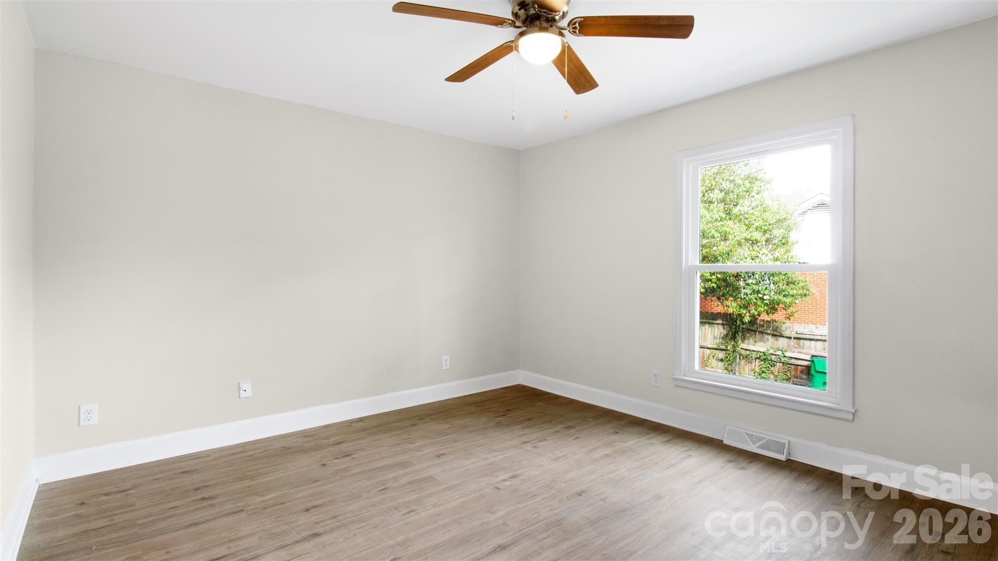 Starmount - Residential Income