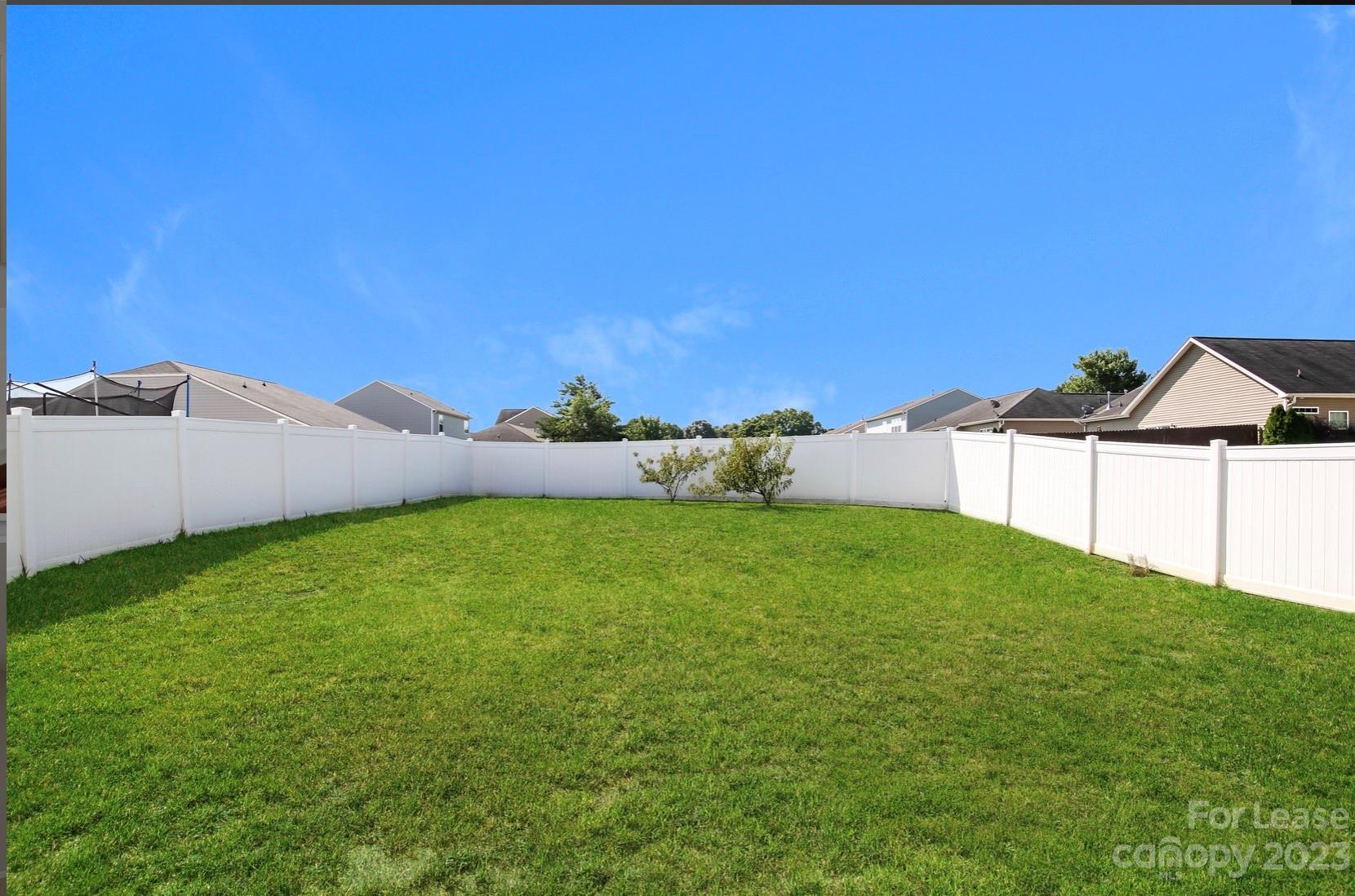 Lincoln Meadows - Residential Lease