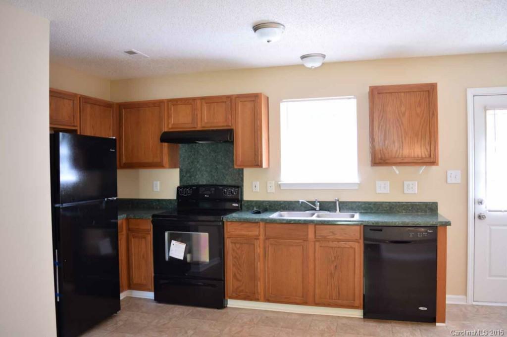 Featherstone Ridge - Residential Lease