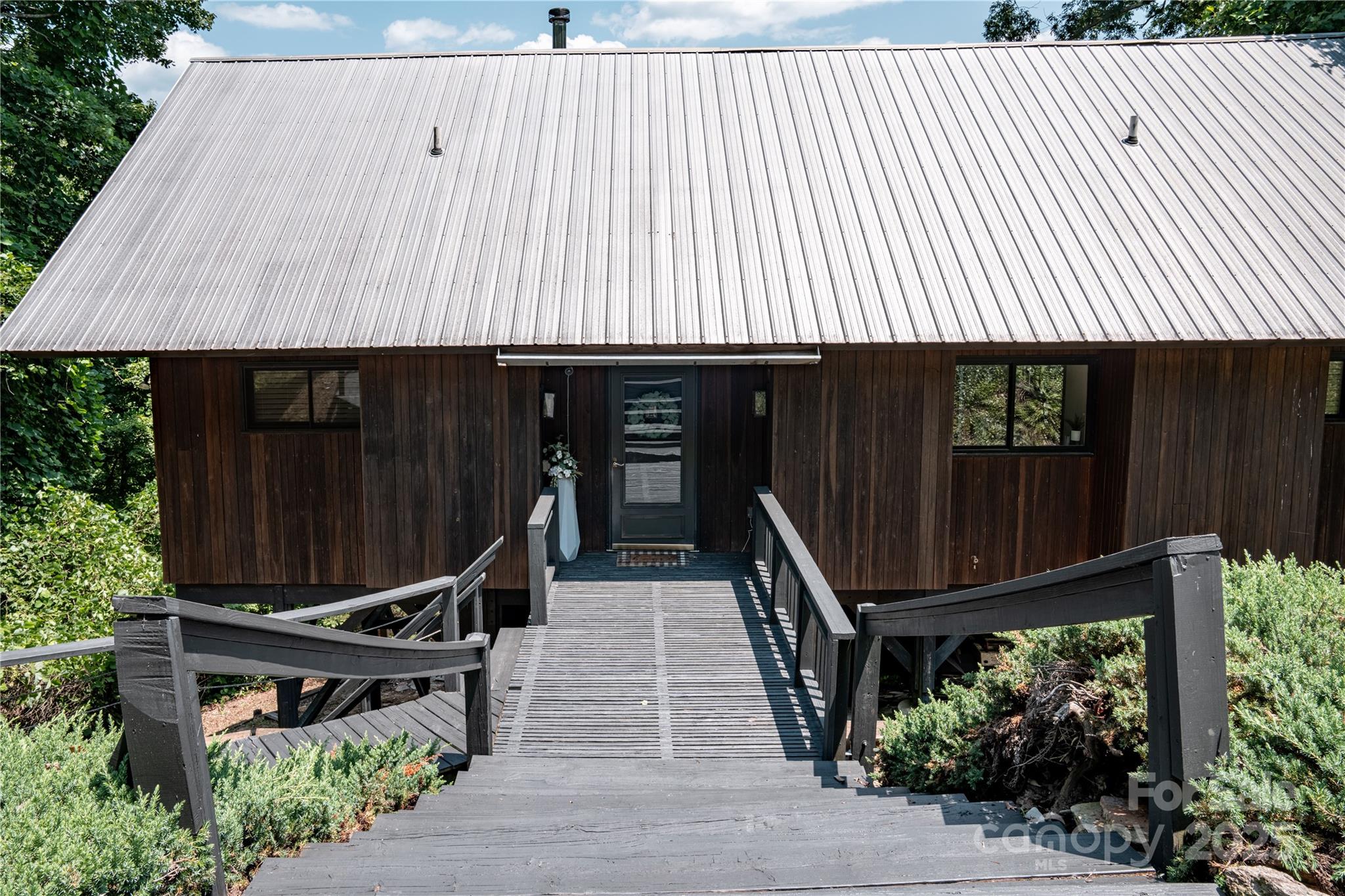126 North Ridge Drive