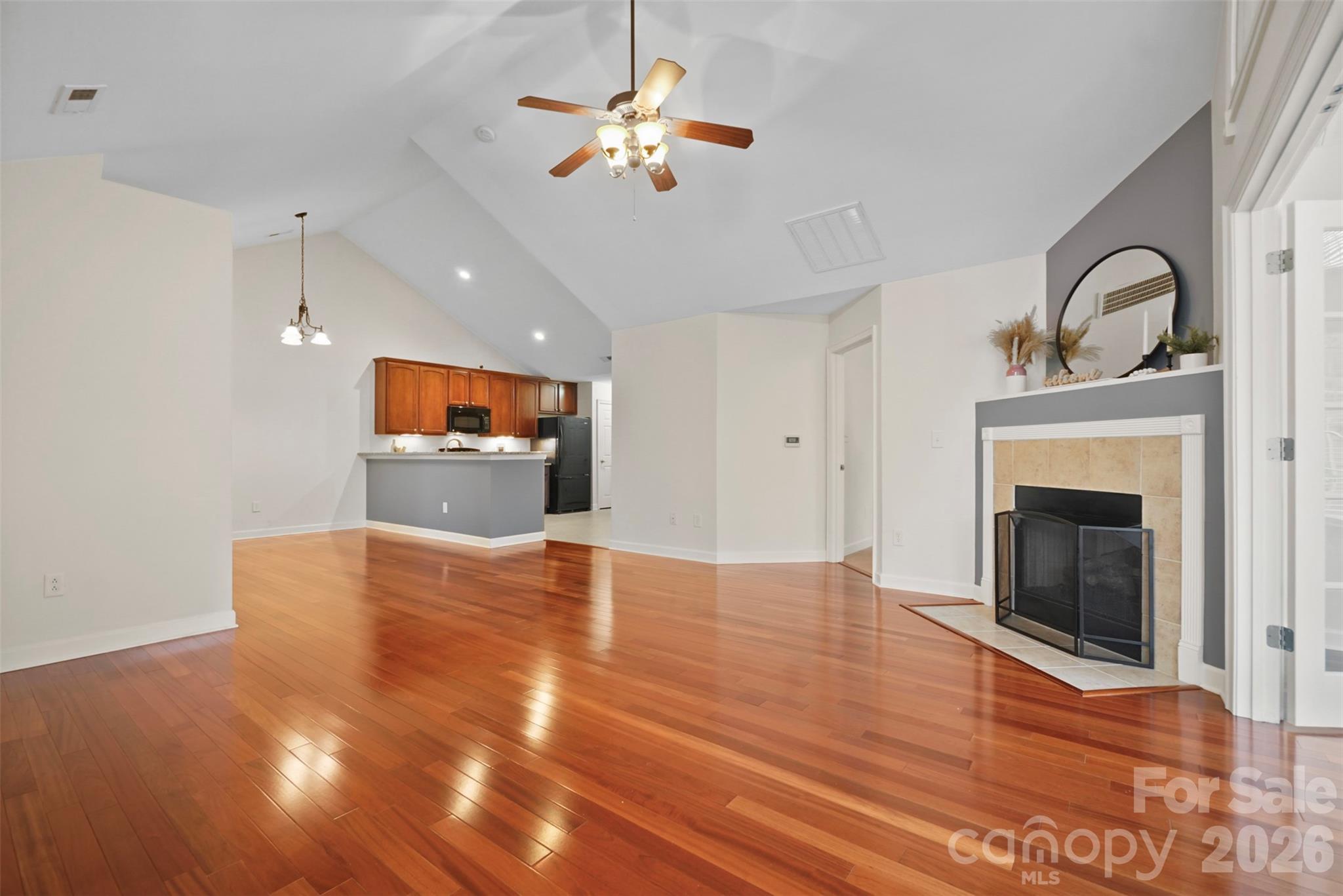 5518 Prosperity View Drive